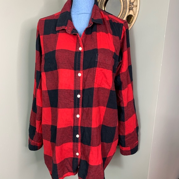 Old Navy Tops - Old Navy Buffalo Check Button Down Red Black XXL
